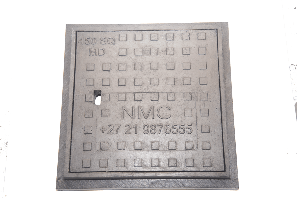 450 SQ Medium Duty Manhole Cover and Frame