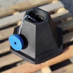 3B Beltobie Heavy Duty  Chained Cover and Frame